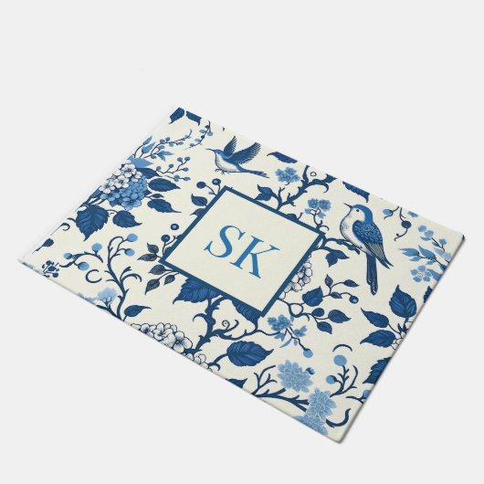 Custom Monogram Chinoiserie Chic, Hydrangeas Fußmatte (Schrägansicht)