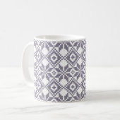 Custom Monogram Christmas Nordic Snowflake Muster Kaffeetasse (Vorderseite Links)