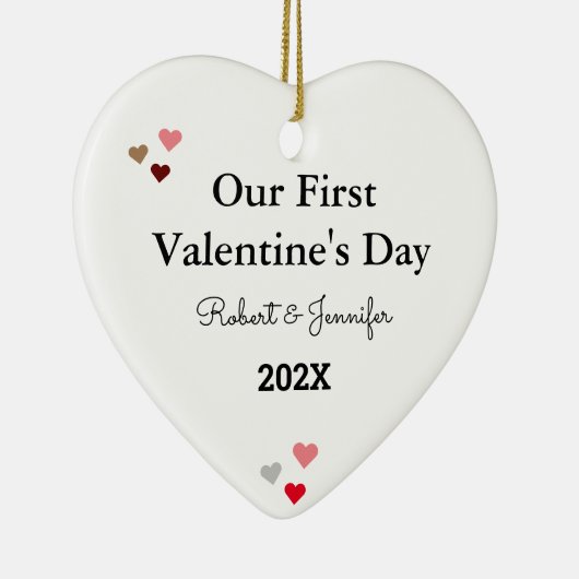 Custom Monogram Gift "Our First Valentine's Heart" Keramik Ornament (Rechts)