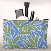 Custom Monogram Green & Blue Modern Floral Pattern Zubehörtasche
