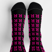Custom Monogram Initial Black Pink socks Socken (Oben)