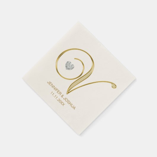 Custom Monogram Letter V Gold Heart Wedding Serviette (Ecke)