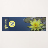 CUSTOM MONOGRAM NAMASTE ZEN YELLOW LOTUS FLORAL YOGAMATTE (Vorderseite (Horizontal))