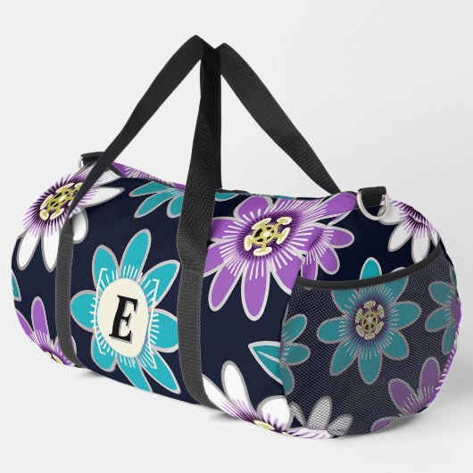 Custom Monogram Passion Blume Floral Large Duffle Bag (Rechte Ecke)