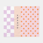 Custom Monogram Pastel Polka Dot Lilac Karo Gesche Fleecedecke (Vorderseite (Horizontal))