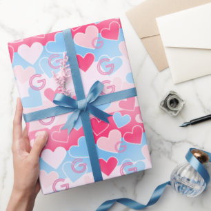 Custom Monogram Pink and Blue Heart Moderne Elegan Geschenkpapier