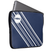 Custom Monogram Sapphire Blue mit White Strips Laptopschutzhülle (Vorne Rechts)