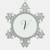 Custom monogram script initial schneeflocken Zinn-Ornament (Vorderseite)