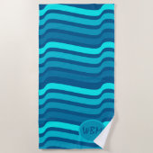 Custom Monogram Shades of Blue Beach Handtuch (Vorderseite)