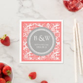 Custom Monogram Wedkin Coral Gray Damask Serviette (Beispiel)