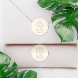 Custom Monstera Monogram Wedding Logo Runder Aufkleber<br><div class="desc">Custom Monstera Monogram Wedding Logo Classic Round Sticker,  Save The Date</div>