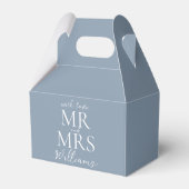 Custom Mr. Dusty Blue Modern Wedding Geschenkschachtel (Rückseite)