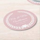 Custom Mr. & Mrs. Bride und Groom neu verheiratet Runder Pappuntersetzer (Angewinkelt)