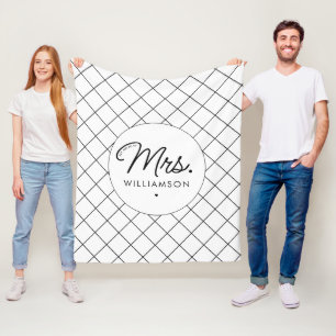 Custom Mrs. Est. Modernes, elegantes Script neu Fleecedecke