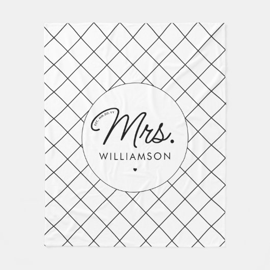 Custom Mrs. Est. Modernes, elegantes Script neu Fleecedecke (Vorderseite)
