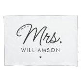 Custom Mrs. Est. Modernes, elegantes Script neu Kissenbezug (Vorderseite)