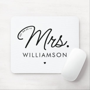 Custom Mrs. Est. Modernes, elegantes Script neu Mousepad