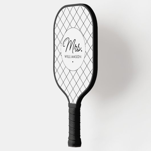 Custom Mrs. Est. Modernes, elegantes Script neu Pickleball Schläger (Links)