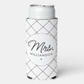 Custom Mrs. Est. Modernes, elegantes Script neu Selters Dosenkühler (Seltzer Rückseite)