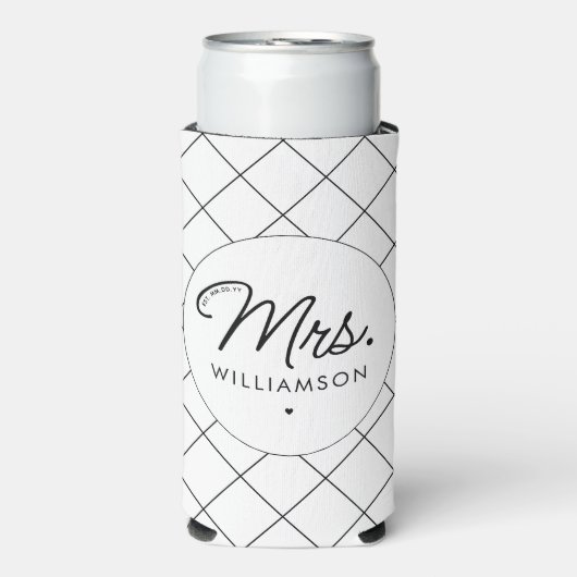 Custom Mrs. Est. Modernes, elegantes Script neu Selters Dosenkühler (Seltzer Vorderseite)