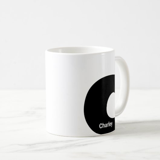 Custom mug monogram initial letter modern minimal kaffeetasse (VorderseiteRechts)