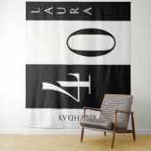 Custom Name & Age Banner, Black and White Birthday Wandteppich (Beispiel)