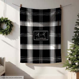 Custom Name Black White Buffalo Plaid Men's Gift Fleecedecke