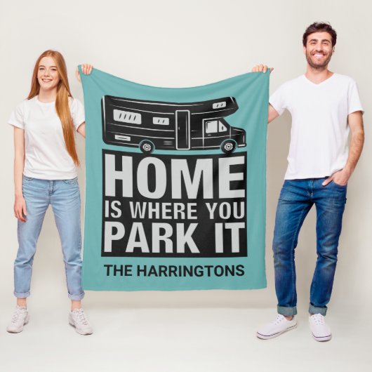 Custom name & color Camper Van Fleecedecke (Beispiel)
