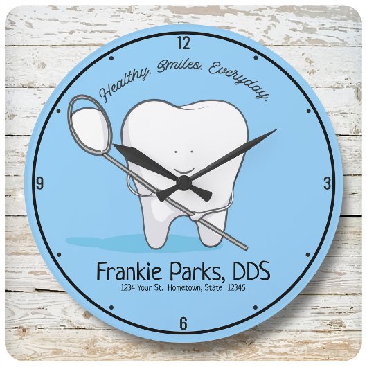 Custom NAME Dentist Office Tooth Healthy Smile Große Wanduhr