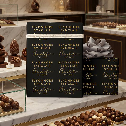 Custom Name Est Date Gold Script Chocolate Geschenkpapier