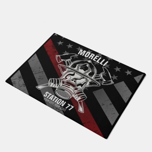 Custom NAME Firefighter Fire Department Station Fußmatte (Schrägansicht)