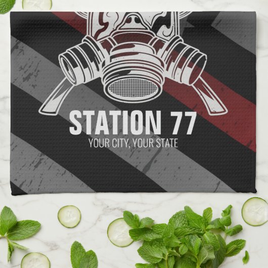 Custom NAME Firefighter Fire Department Station Geschirrtuch (Gefaltet)