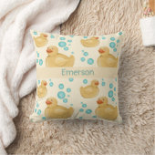 Custom Name Gender Neutral Duck Throw Pillow Kissen (Decke)