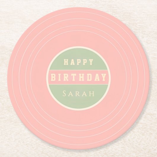 Custom Name Happy Birthday Drink Runder Pappuntersetzer (Vorderseite)