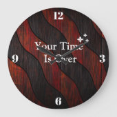 Custom Name in Wood Texture Wall Clock Große Wanduhr (Vorderseite)