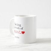 Custom Name Nursing is a Work of Heart Gift Kaffeetasse (Vorderseite Links)