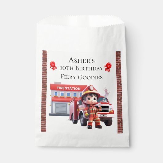 Custom Name & Occasion Cute 3D Boy Firefighter Geschenktütchen (Vorderseite)