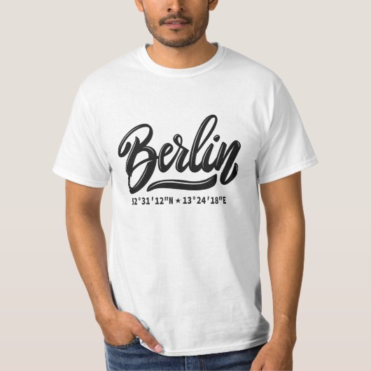 Custom Name / Text Berlin Germany Coordinates T-Shirt (Vorderseite)