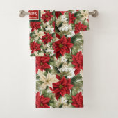 Custom Name Towels Christmas Wreath Accent Badhandtuch Set (Insitu)