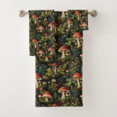 Custom Nature Towel Mushrooms in Terracotta Badhandtuch Set (Insitu)