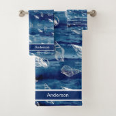 Custom Navy White Nautical Seashell Badezimmer Badhandtuch Set (Insitu)