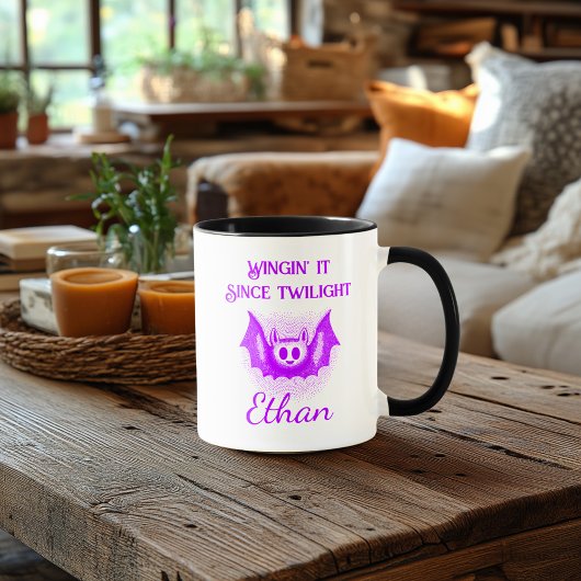 Custom Neon Halloween Tasse - Lila Bat Design