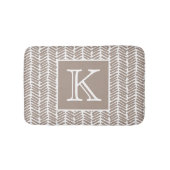 Custom Neutral Earthy Taupe Zigzag Art Stripes Badematte (Vorderseite)