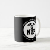 Custom NP Nurse Practitioner Abschluss Caduceus Kaffeetasse (VorderseiteRechts)