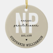 Custom Nurse Practitioner NP Abschluss Geschenk Keramik Ornament (Vorne)