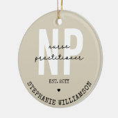 Custom Nurse Practitioner NP Abschluss Geschenk Keramik Ornament (Links)