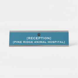 Custom Office Reception Name Plate | VET & Medical Schreibtischnamensplakette