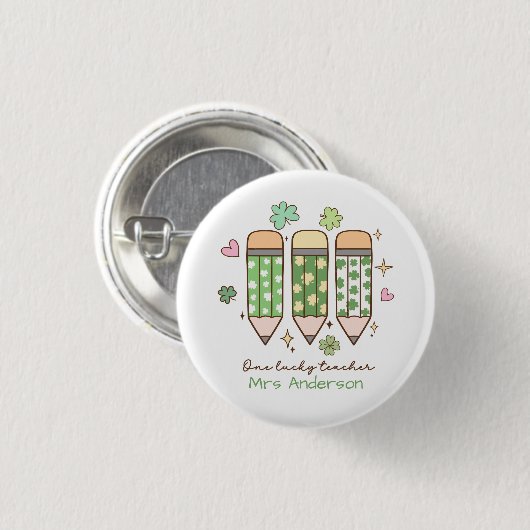 Custom One Lucky Teacher Shamrock Retro Pencil Button (Vorne & Hinten)