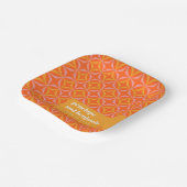 Custom Orange Yellow Retro Typografy Wedding Pappteller (Gewinkelt)