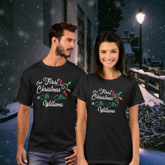 Custom Our First Christmas (mit Familienname) T-Sh T-Shirt